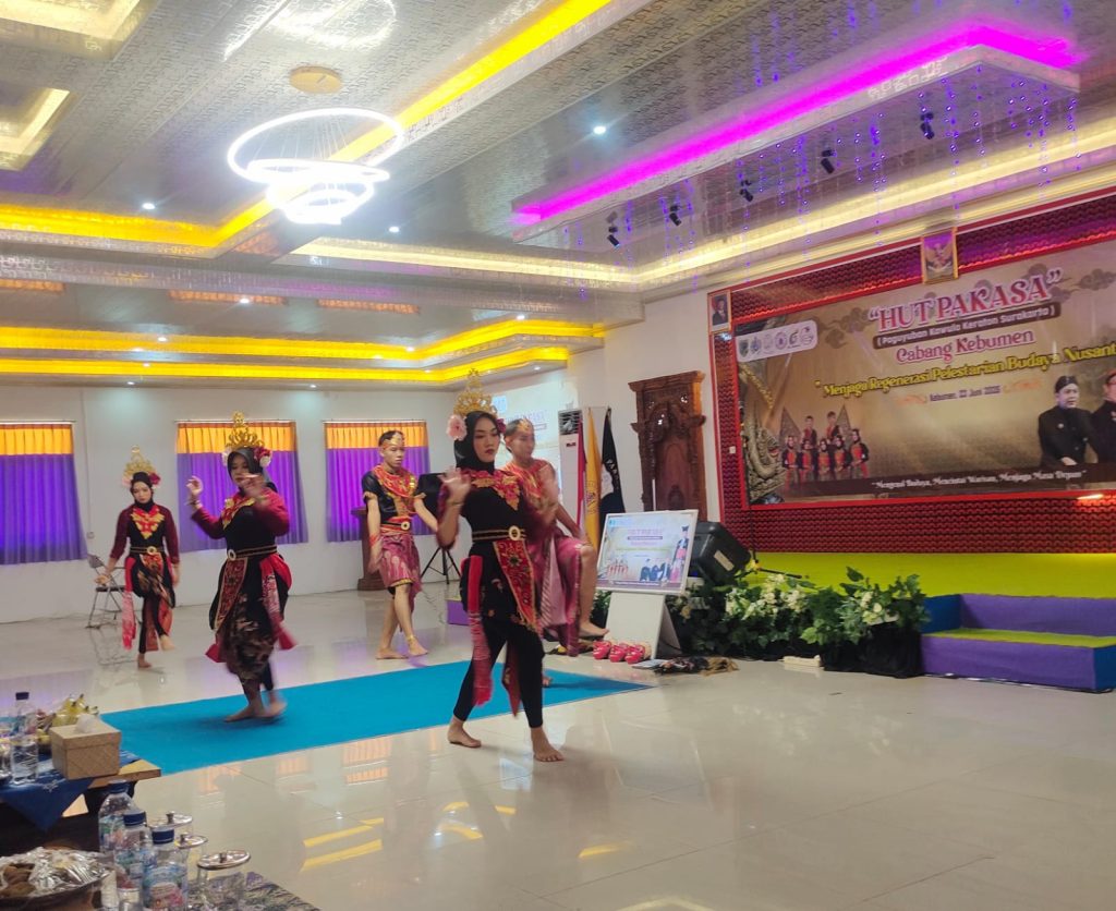 Langkah Nyata Pelestarian Budaya Jawa, Pakasa Kebumen Rayakan Hut Ke-6 Di Lingkungan Kampus 5 1D3Ef2Ce C5A3 4Bec A28D 3062Cd30A7F2