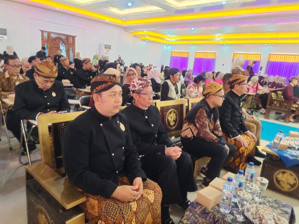 Langkah Nyata Pelestarian Budaya Jawa, Pakasa Kebumen Rayakan Hut Ke-6 Di Lingkungan Kampus 2 Af3B8167 93C0 4B45 94B7 Cd4Ebddc3Cd6